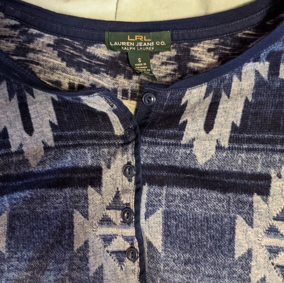 Dress - Picture 3 of 6